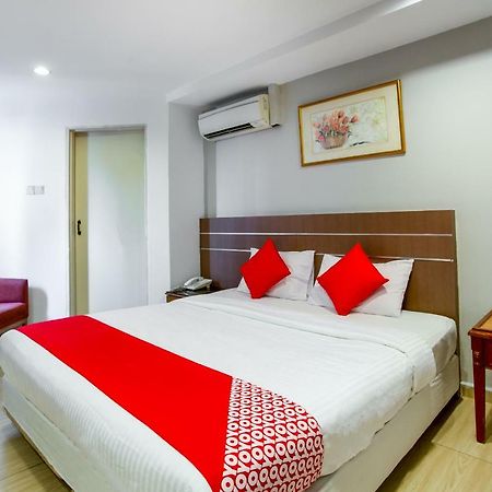 Oyo 106 Beach Hotel Singapore Esterno foto