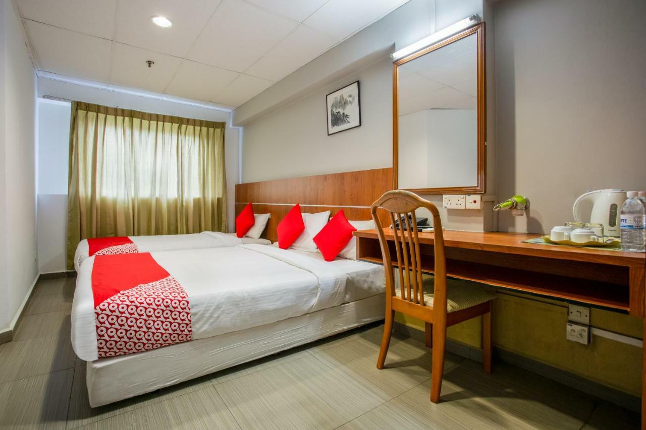 Oyo 106 Beach Hotel Singapore Esterno foto