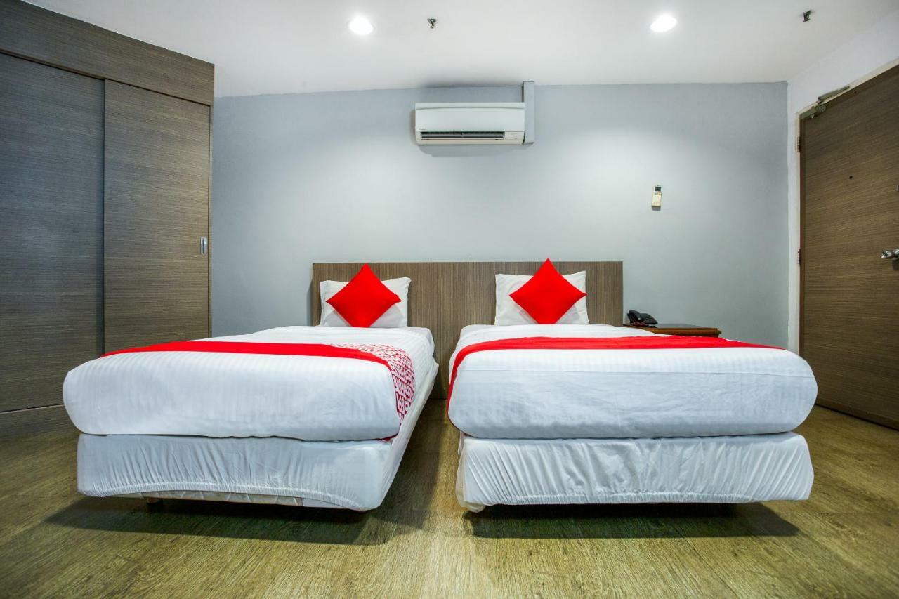 Oyo 106 Beach Hotel Singapore Esterno foto