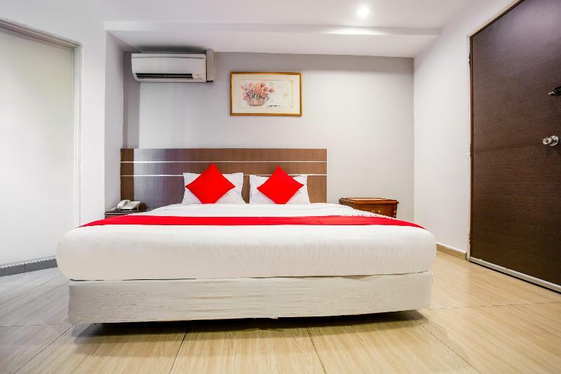 Oyo 106 Beach Hotel Singapore Esterno foto