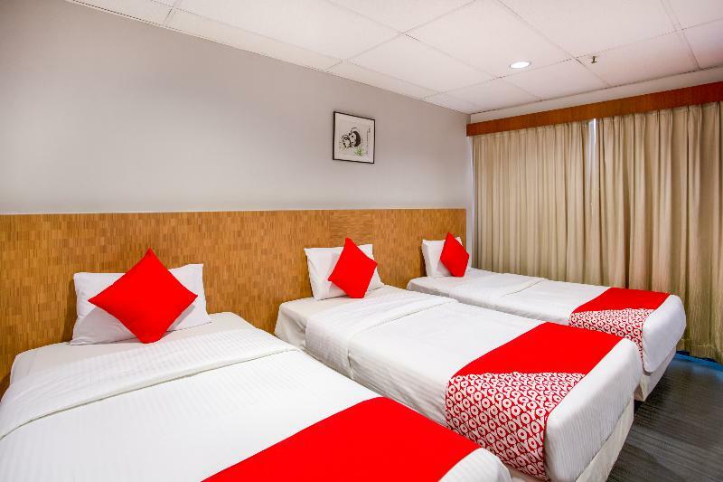 Oyo 106 Beach Hotel Singapore Esterno foto